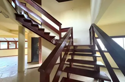 Casa em condomínio fechado com 4 quartos para alugar na rodovia doutor antônio luiz moura gonzaga, 647, rio tavares, florianópolis, 490 m2 por r$ 14.500