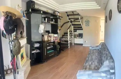 Cobertura com 3 quartos para alugar na rua antônio carlos ferreira, 339, agronômica, florianópolis, 470 m2 por r$ 6.600