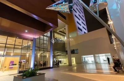 Sala comercial para alugar na rua general liberato bittencourt, 1475, canto, florianópolis, 25 m2 por r$ 2.009