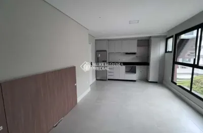 Apartamento com 1 quarto para alugar na rua irmão joaquim, 121, centro, florianópolis, 40 m2 por r$ 3.000