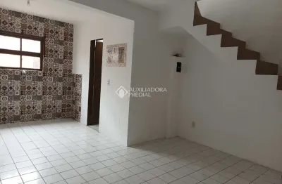 Casa com 3 quartos para alugar na rua ilha do mel, 88, vargem do bom jesus, florianópolis, 75 m2 por r$ 6.000