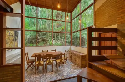 Casa com 4 quartos para alugar na professor bonifácio francisco vieira, 341, lagoa da conceição, florianópolis, 350 m2 por r$ 8.800