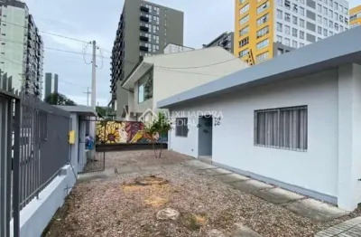Apartamento com 1 quarto para alugar na rua professor simão josé hess, 82, trindade, florianópolis, 25 m2 por r$ 2.050