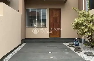 Casa com 2 quartos para alugar na rua domingos barbosa, 630, forquilhas, são josé, 70 m2 por r$ 2.500
