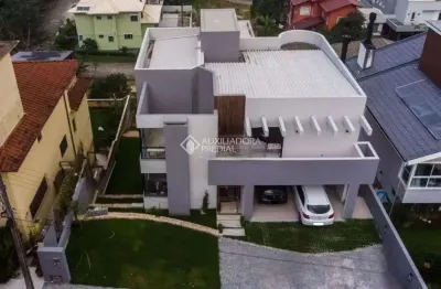 Casa em condomínio fechado com 4 quartos para alugar na rua douglas seabra levier, 228, carvoeira, florianópolis, 200 m2 por r$ 16.000