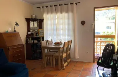 Apartamento com 1 quarto para alugar na rua antônio da silveira, 75, lagoa da conceição, florianópolis, 52 m2 por r$ 2.200