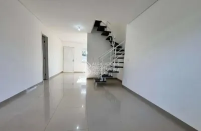 Casa com 2 quartos para alugar na rua laura duarte prazeres, 1101, campeche, florianópolis, 150 m2 por r$ 3.800