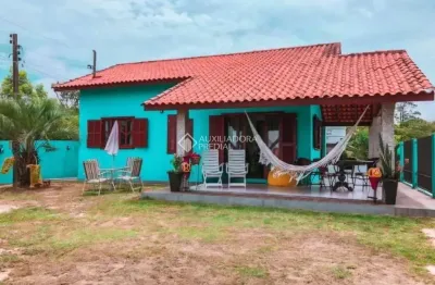 Casa com 3 quartos para alugar na servidão manoel eugênio jorge, 210, ingleses do rio vermelho, florianópolis, 150 m2 por r$ 4.800