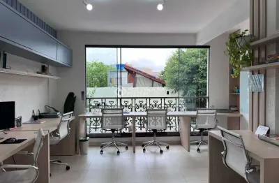 Sala comercial para alugar na Servidão Elpídio da Rocha, 40, Rio Tavares, Florianópolis, 30 m2 por R$ 3.200