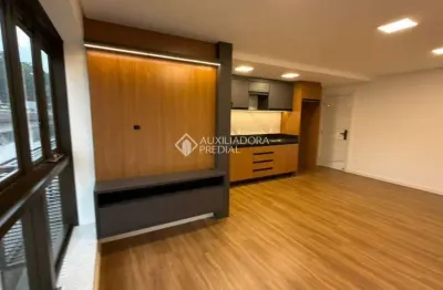 Apartamento com 2 quartos para alugar na Rua João Motta Espezim, 819, Saco dos Limões, Florianópolis, 90 m2 por R$ 5.499