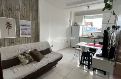 Apartamento com 2 quartos para alugar na Rua Osvaldo Climaco, 480, Ingleses do Rio Vermelho, Florianópolis, 55 m2 por R$ 4.000