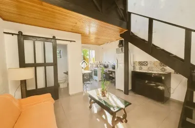 Apartamento com 1 quarto para alugar na Servidão Pedro Miguel Nunes, 395, Lagoa da Conceição, Florianópolis, 55 m2 por R$ 3.250