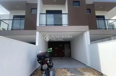 Casa com 3 quartos para alugar na a loteamento mares do sul, 20, campeche, florianópolis, 150 m2 por r$ 7.500