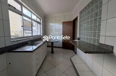 Apartamento com 2 quartos para alugar no Centro, Divinópolis 