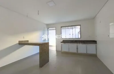 Apartamento com 3 quartos para alugar no Mangabeiras, Divinópolis 