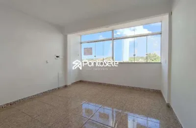 Apartamento com 3 quartos para alugar na Ponte Funda, Divinópolis 