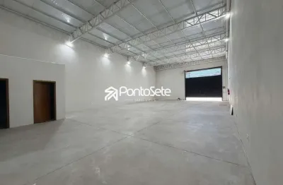 Barracão / Galpão / Depósito para alugar no Planalto, Divinópolis 