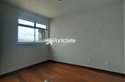 Apartamento com 3 quartos para alugar no Centro, Divinópolis 