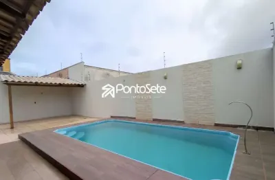 Casa com 4 quartos para alugar no São Judas Tadeu, Divinópolis 