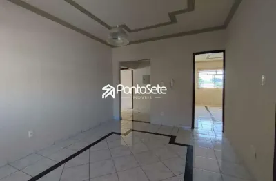 Apartamento com 3 quartos para alugar no Centro, Divinópolis 