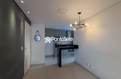 Apartamento com 2 quartos para alugar no Planalto, Divinópolis 