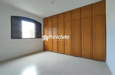 Apartamento com 4 quartos para alugar no Niterói, Divinópolis 