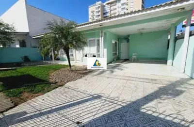 Casa com 4 quartos à venda na Rua Joaquim Fernandez de Oliveira, Abraão, Florianópolis