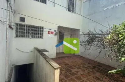 Casa com 3 quartos para alugar na Avenida Otacílio Tomanik, Vila Polopoli, São Paulo