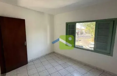 Casa com 3 quartos para alugar na Avenida do Anastácio, Parque São Domingos, São Paulo