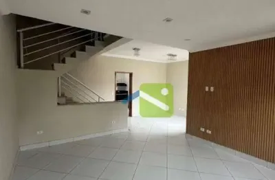Casa com 3 quartos para alugar na Rua Potengi, Jardim Acácio, Guarulhos