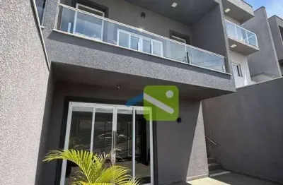 Casa com 3 quartos à venda na Avenida dos Ipês, Centro, Cajamar