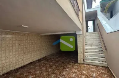 Casa com 3 quartos para alugar na Rua Poetisa Colombina, Butantã, São Paulo