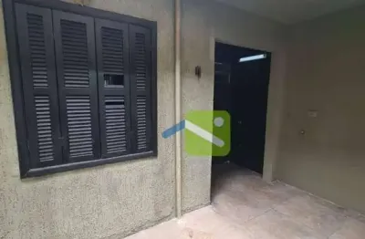 Casa com 2 quartos para alugar na Avenida Corifeu de Azevedo Marques, Butantã, São Paulo