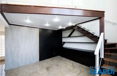 Ponto comercial à venda na Avenida Iguape, Jardim Satélite, São José dos Campos