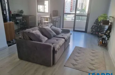Apartamento com 1 quarto à venda na Avenida Alfredo Ignácio Nogueira Penido, Parque Residencial Aquarius, São José dos Campos