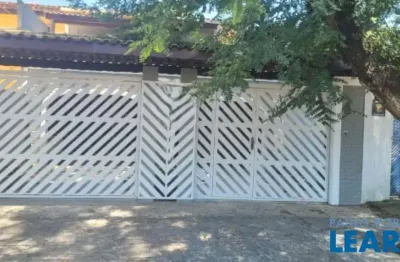 Casa com 4 quartos à venda na Rua Maranduba, Jardim Satélite, São José dos Campos
