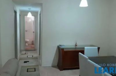 Apartamento com 3 quartos para alugar na Rua Benedito Osvaldo Lecques, Jardim Aquárius, São José dos Campos