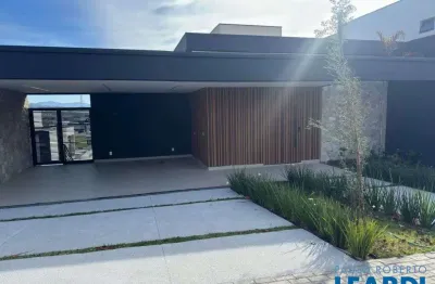 Casa em condomínio fechado com 3 quartos à venda na Rua Joaquim Vieira Alves, Condomínio Residencial Monaco, São José dos Campos