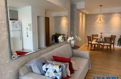 Apartamento com 3 quartos para alugar na Rua Jurema Vieira Medrado, Jardim Aquárius, São José dos Campos