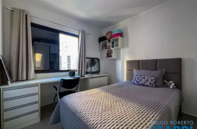 Apartamento com 3 quartos à venda na Rua Benedito Osvaldo Lecques, Parque Residencial Aquarius, São José dos Campos