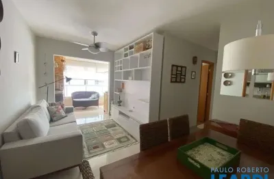 Apartamento com 3 quartos para alugar na Rua Benedito Osvaldo Lecques, Jardim Aquárius, São José dos Campos