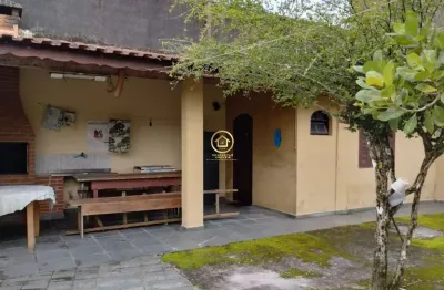 Casa com 2 quartos à venda na doutor joao atalia, 650, estância balneária convento velho, peruíbe por r$ 380.000