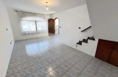 Casa com 3 quartos à venda na rua fernandes correia dias, 65, jardim mangalot, são paulo por r$ 690.000