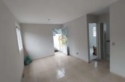 Casa em condomínio fechado com 3 quartos à venda na avenida professor miguel franchini neto, 65, loteamento city jaragua, são paulo por r$ 500.000