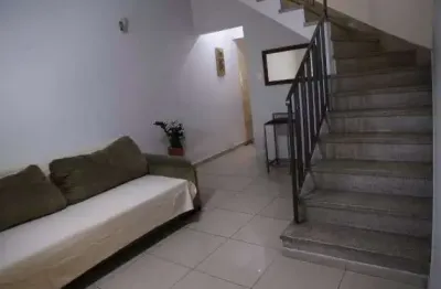 Casa com 3 quartos à venda na rua willis roberto banks, 1140, parque maria domitila, são paulo por r$ 570.000
