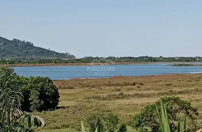 Terreno com linda vista para a lagoa da ferrugem - garopaba