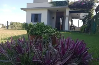 Casa com 2 quartos à venda em Alto Arroio, Imbituba 