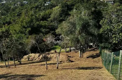 Terreno à venda na Praia da Ferrugem, Garopaba 