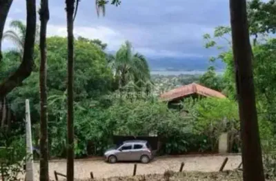 Terreno à venda na Praia do Rosa, Imbituba 