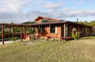 Chácara / sítio com 3 quartos à venda em Zona Rural, Imaruí 